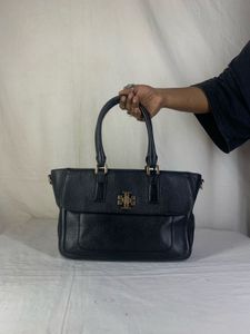 Authentic Tory Burch Amanda Classic Satchel