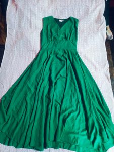 Green V-Neck Midi Dress