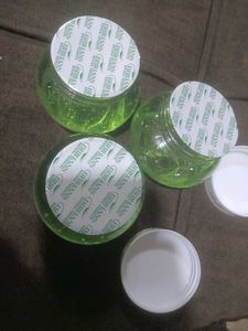 Green Leaf Pure Aloe Vera Skin Gel