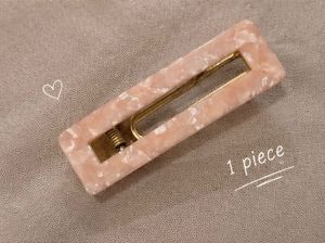 ✨ Peach Marble Statement Hair Clip✨