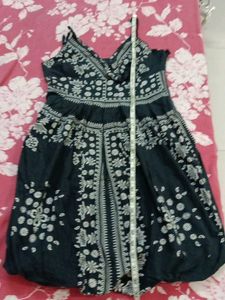 Women dress