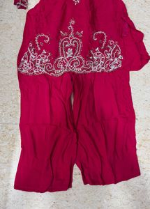 (S) Festive Pink Kurti &amp; Pants