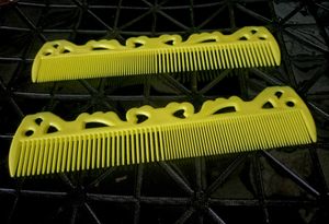 XLSize Yellow Hair Combs