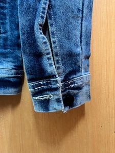 Acid Wash Blue Denim Jacket For Men (Size L) 🧥✨