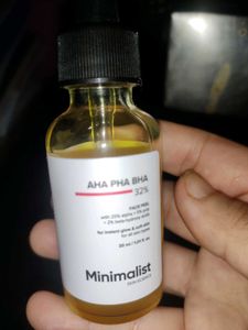 minimalist AHA BHA PHA peeling solution