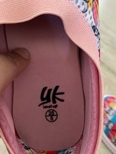YK Girls Sneakers For 8 Yrs Old