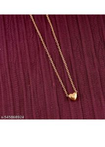 Elegant Pendant Necklaces