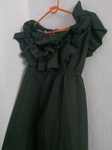 Ruffled Off-Shoulder dress