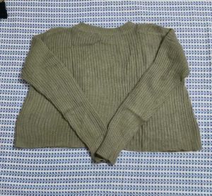 Olive Green Knit Cropped Sweater