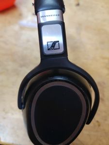 SENNHEISER Pxc 550 Bluetooth Headphones