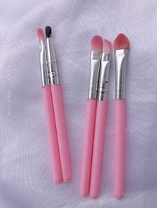 hello kitty  Makeup brush