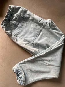 Light Wash Jogger Pants