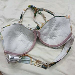 🪔 Floral Print Bikini Top