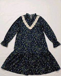 Vintage Navy Blue Floral Ruffle Dress with Lace V-