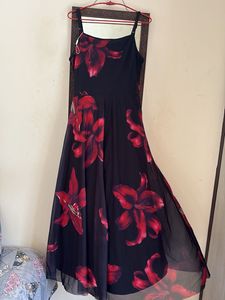 Savana Elegant Black Floral Print Dress