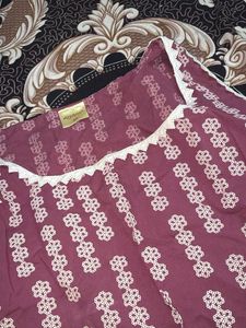 kurtii(get 1 top free)