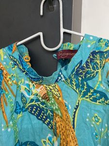 Vibrant Floral Print Kurta