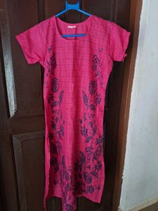 Vibrant Pink Floral Kurta