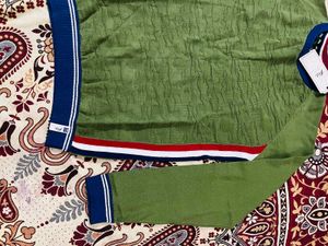 PETER ENGLAND Men Self Design Round Neck Green