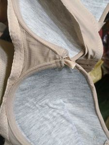 Comfortable Lightly Padded B