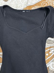 Black Sleeve Bodysuit