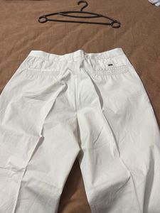 Pleated White Trousers - Relaxed Fit