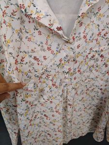 Floral Print Button-Up shirt top