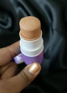 Myglamm POSE HD Foundation Stick