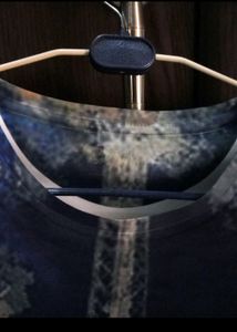 Eiffel Tower Graphic T-Shirt