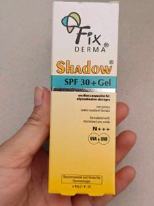 Fix Derma Shadow SPF 30+ Gel Sunscreen