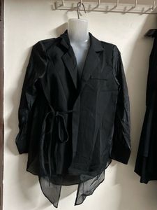 Chic Black Sheer Panel Blazer