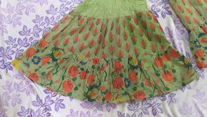 Very Beautiful Kurti With Gharara Suit