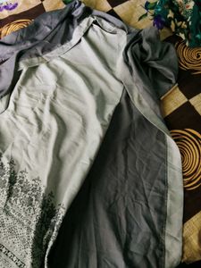 Elegant Grey Abaya with Intricate Print