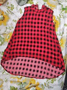Red &amp; Black high low Top