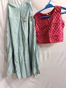 New trends brand Elegant skirt and top set