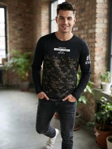 Men's Camouflage Long Sleeve T-Shirt