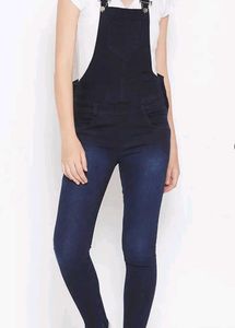 Stylish Women's Denim Dungarees