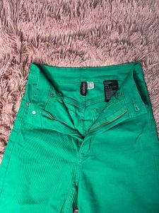 H&amp;M Green Trousers