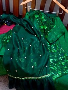 Stunning Emerald Green Kurta Set with Sequins