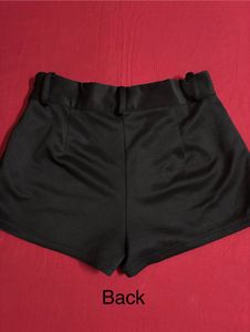 Ewa Young Black Classic Shorts
