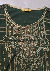 AURELIA Gold Printed Festive Kurti