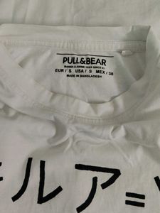 Pull &amp; Bear White Graphic T-Shirt