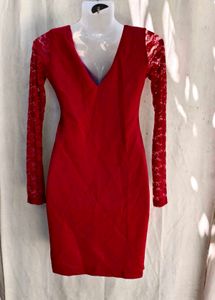 I. Elegant Red Lace Sleeve Dress