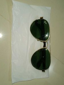 Ray-Ban Aviator Sunglasses