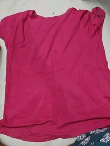 Wardrobe Clear-Out: Casual T-Shirts