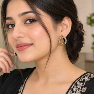 Stylish Gold and Black Drop Earrings