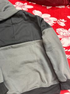 Stylish Two-Tone 'Dreamer' Hoodie