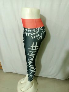 Graffiti Print Athletic Leggings fit for 28-32