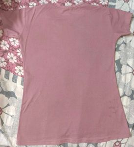 Pack of 4 T-Shirts💝✨