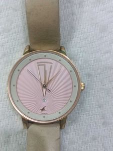 Elegant Women's Watch - Stylish & Chic
